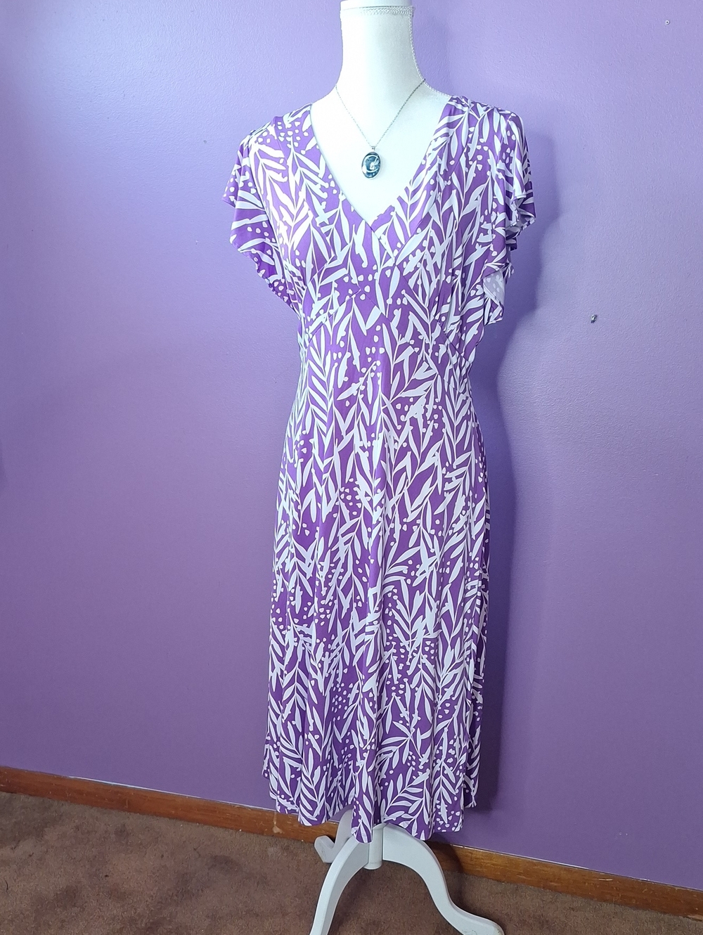 London Times Lavender & White Botanical-Print Midi Dress